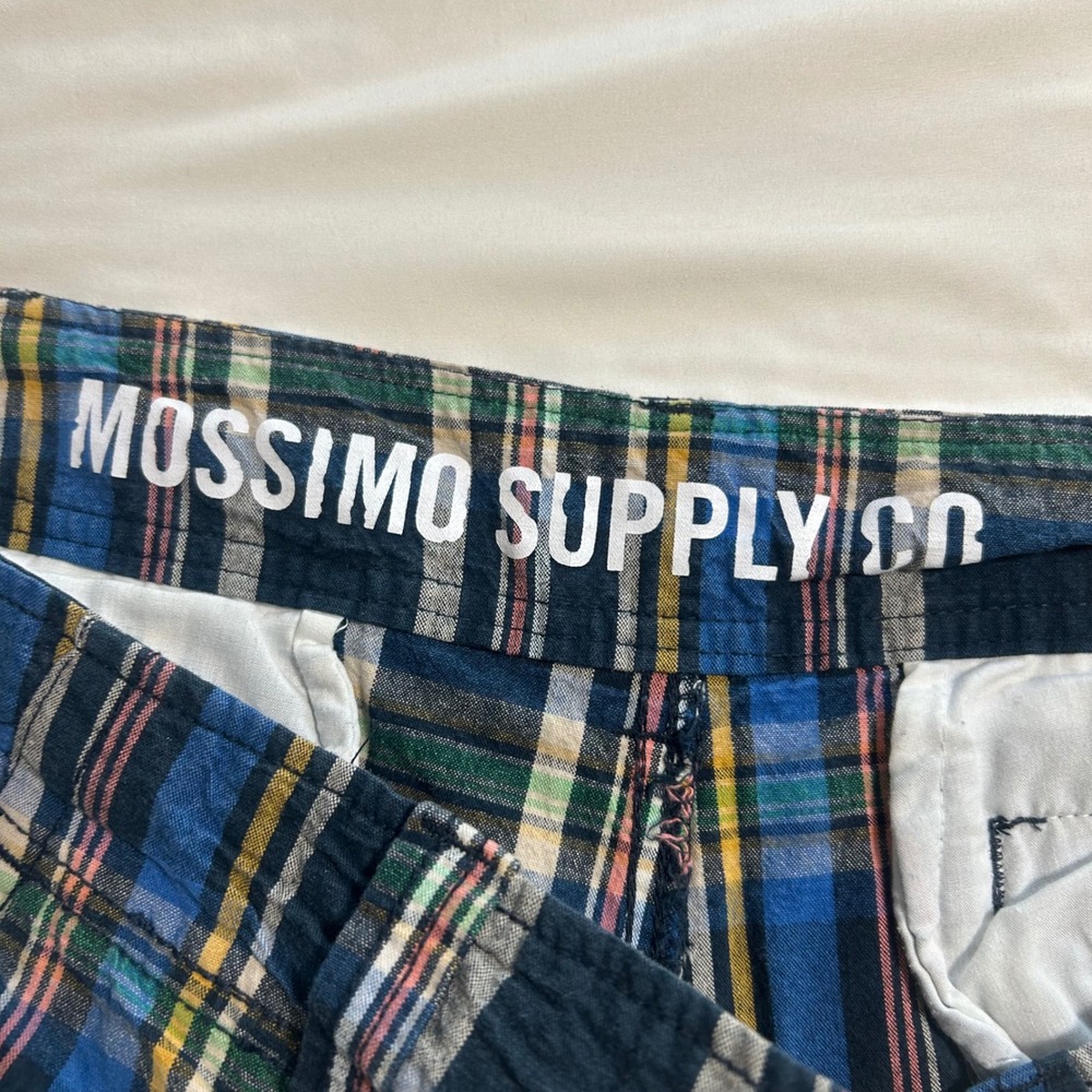 Mossimo Supply Co Mens Plaid Shorts Navy Blue Green Yellow Size 40 Flat Front - Picture 8 of 11